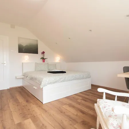 Appartement Deer Land Photo *